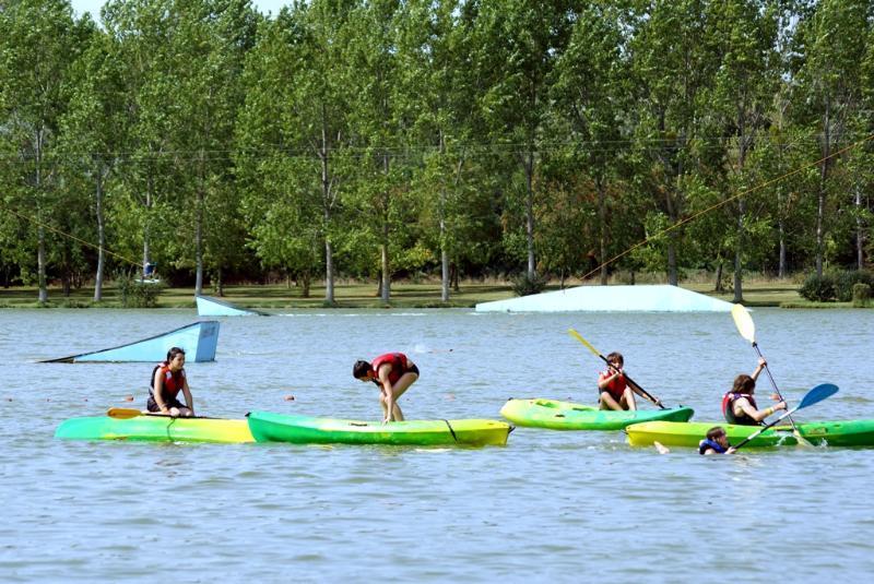 Terres De France - Moncontour Active Park Hotel Kültér fotó