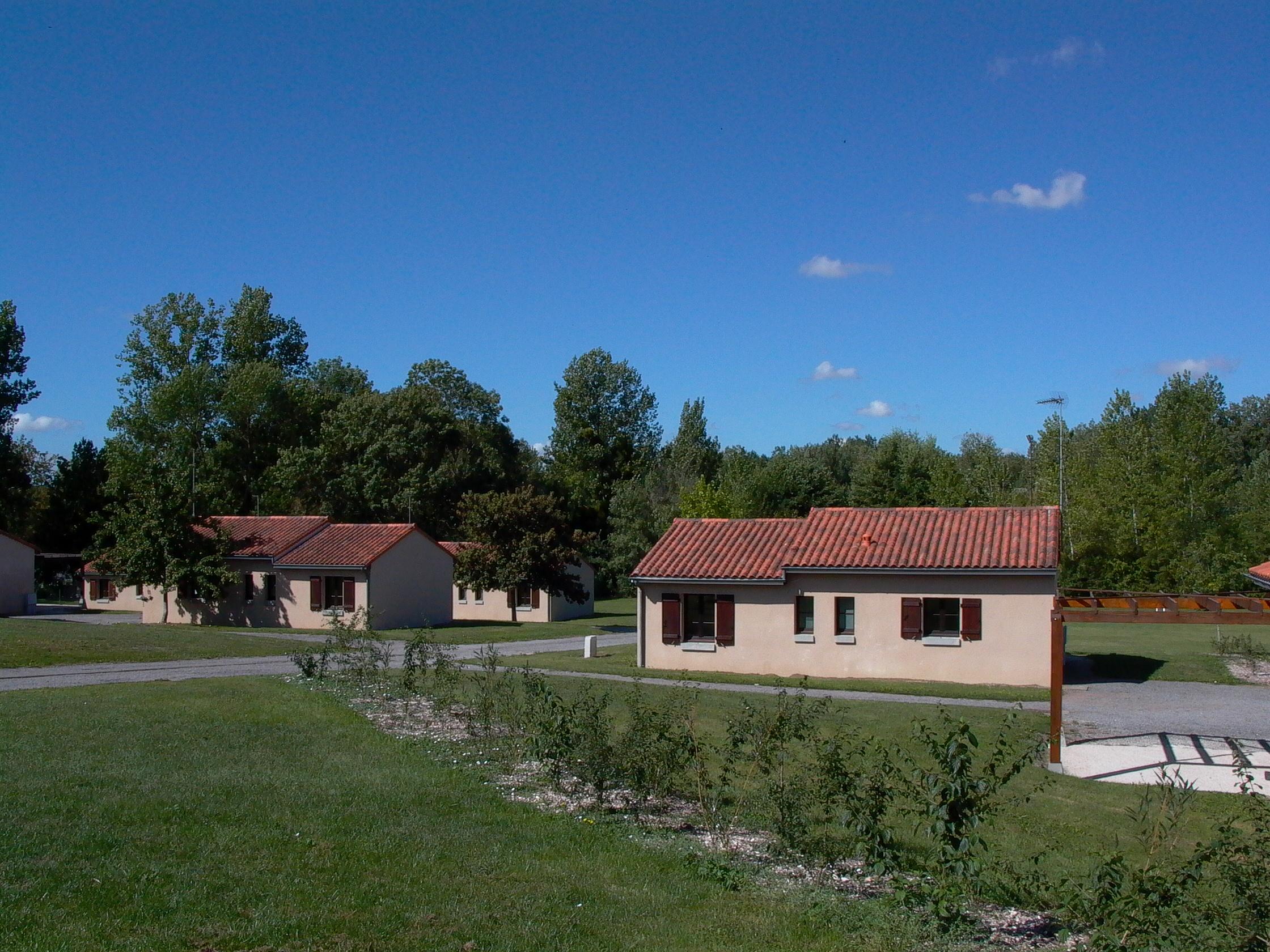 Terres De France - Moncontour Active Park Hotel Kültér fotó
